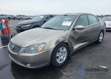 2005 Nissan Altima 2.5 S из США, поврежденный, VIN 1N4AL11D75C287173